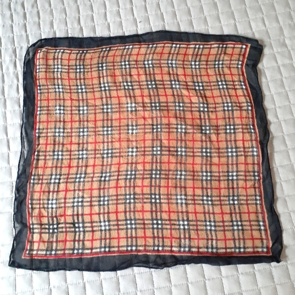 Accessories - Small neck scarf